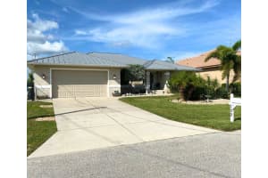 132 Peckham St Se, PORT CHARLOTTE