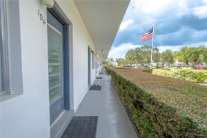 8320 112TH STREET, SEMINOLE, FL 33772 - MLS#MFRTB8302754