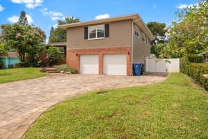 8212 FOREST CIRCLE, SEMINOLE, FL 33776 - MLS#MFRTB8302894