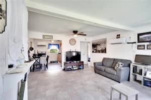 404 SHELL POINT ROAD, RUSKIN, FL 33570 Sold 11/26/24