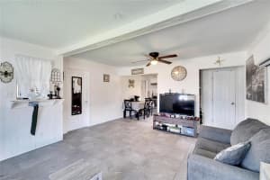 404 SHELL POINT ROAD, RUSKIN, FL 33570 Sold 11/26/24