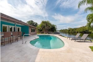 715 DEL ORO DRIVE, SAFETY HARBOR, FL 34695 Sold 11/15/24