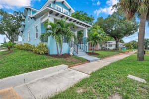 222 HOPE STREET, TARPON SPRINGS, FL 34689 Sold 04/30/25