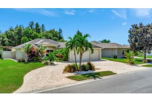 4688 72ND COURT, BRADENTON, FL 34203 Sold 10/17/24