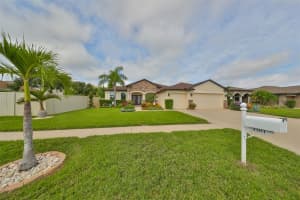 5304 MOON SHELL DRIVE, APOLLO BEACH, FL 33572 Sold 10/21/24