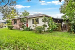 306 CAREY PLACE, LAKELAND, FL 33803 Sold 12/20/24