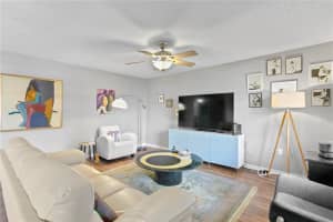 6100 GULFPORT BOULEVARD, GULFPORT, FL 33707 Sold 01/03/25