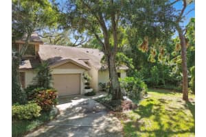 1900 WHISPERING WAY, TARPON SPRINGS, FL 34689 Sold 04/18/25