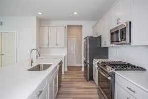 10308 FIELDSTONE MRYTLE WAY, SAN ANTONIO, FL 33576 Sold 02/26/25