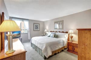 660 ISLAND WAY, CLEARWATER BEACH, FL 33767 - MLS#MFRTB8303172
