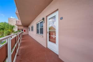 5521 80TH STREET, ST PETERSBURG, FL 33709 - MLS#MFRTB8303258