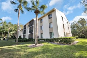 3134 LAKE PINE WAY, TARPON SPRINGS, FL 34688 Sold 02/14/25
