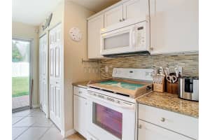 625 GRAY STREET, SAINT PETERSBURG, FL 33707 Sold 11/18/24