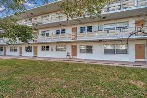 911 WASHINGTON AVENUE, LARGO, FL 33770 Sold 01/29/25