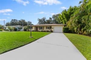 3884 MELGERT LANE, SARASOTA, FL 34235 Sold 10/31/24
