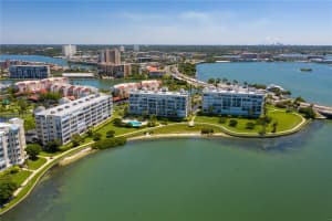 7872 SAILBOAT KEY BOULEVARD, SOUTH PASADENA, FL 33707 Sold 01/30/25
