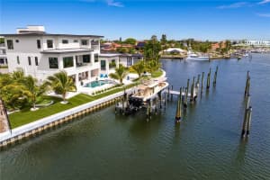 490 LAGUNA DRIVE, TIERRA VERDE, FL 33715 Sold 10/28/25