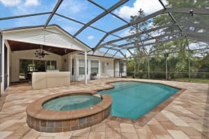 8809 CROSS LANDING LANE, RIVERVIEW, FL 33578 Sold 04/28/25