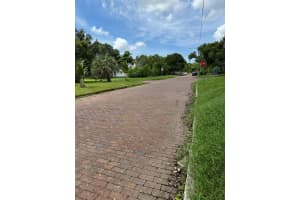 3751 4TH AVENUE, SAINT PETERSBURG, FL 33713 Sold 10/16/24