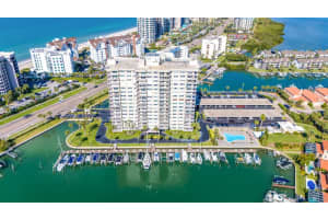 1621 GULF BOULEVARD, CLEARWATER BEACH, FL 33767 Sold 02/13/25