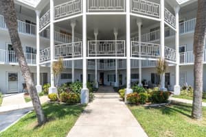 2450 CANADIAN WAY, CLEARWATER, FL 33763 Sold 03/13/25