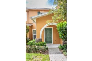 10911 JOHANNA AVENUE, RIVERVIEW, FL 33578 Sold 04/25/25