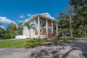 802 HOLLYWOOD STREET, TAMPA, FL 33604 Sold 01/24/25