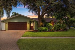 3290 64TH STREET, SAINT PETERSBURG, FL 33710 Sold 10/16/24