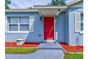 2448 GOLFVIEW STREET, LAKELAND, FL 33801 Sold 02/03/25