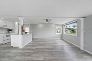 10512 PALM DRIVE, LARGO, FL 33773 - MLS#MFRTB8304077