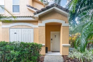 8830 VILLA VIEW CIRCLE, ORLANDO, FL 32821 Sold 06/16/25