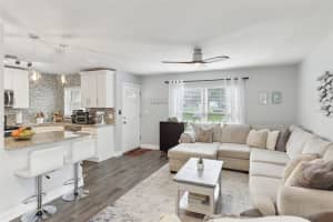 6841 60TH STREET, PINELLAS PARK, FL 33781 Sold 11/05/24