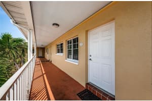 19417 GULF BOULEVARD, INDIAN ROCKS BEACH, FL 33785 Sold 06/13/25
