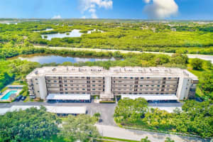 8198 TERRACE GARDEN DRIVE, ST PETERSBURG, FL 33709 Sold 10/17/24