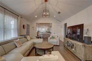 2841 BURLINGTON AVENUE, SAINT PETERSBURG, FL 33713 Sold 12/10/24
