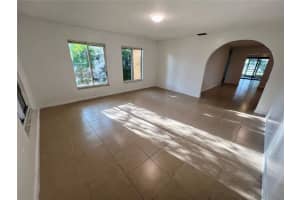 719 37TH AVENUE, ST PETERSBURG, FL 33705 Sold 02/10/25