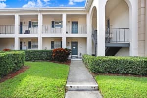 10359 CARROLLWOOD LANE, TAMPA, FL 33618 Sold 01/24/25