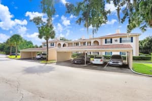 10359 CARROLLWOOD LANE, TAMPA, FL 33618 Sold 01/24/25