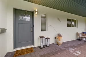 1085 37TH AVENUE, SAINT PETERSBURG, FL 33704 Sold 11/12/24