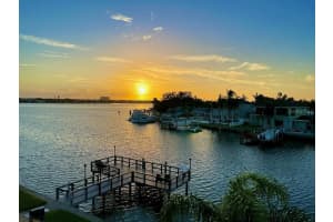 1893 SHORE DRIVE, SOUTH PASADENA, FL 33707 Sold 02/13/25