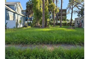 752 30TH AVENUE, ST PETERSBURG, FL 33705 Sold 04/10/25