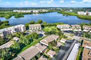 6600 100TH WAY, SAINT PETERSBURG, FL 33708 Sold 01/08/25