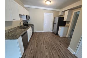 915 BORDEAUX PLACE, ORLANDO, FL 32808 Sold 02/06/25