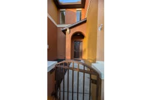 1040 TULLAMORE DRIVE, WESLEY CHAPEL, FL 33543 Sold 10/23/24