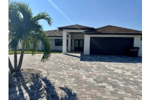 735 116th Ave, Treasure Island, FL 33706, Sold 09/23/24