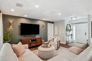 955 SERPENTINE DRIVE, SAINT PETERSBURG, FL 33705 Sold 11/09/24