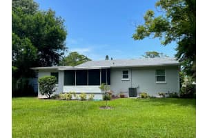 1546 DAYTONA AVENUE, DAYTONA BEACH, FL 32117 Sold 11/04/24