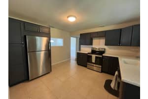 1546 DAYTONA AVENUE, DAYTONA BEACH, FL 32117 Sold 11/04/24