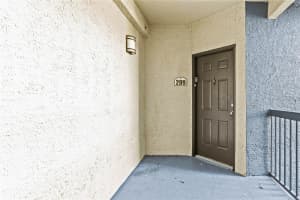 8513 LUCUYA WAY, TEMPLE TERRACE, FL 33637 Sold 02/21/25