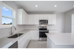 8320 54TH LOOP, OCALA, FL 34481 Sold 11/14/24